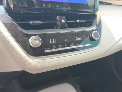 Used 2026 Toyota Corolla LE FWD image 20