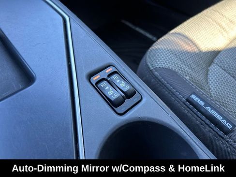 Used 2024 Subaru Crosstrek 2.0i Premium image 29