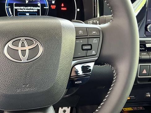 New 2026 Toyota Camry SE FWD image 23