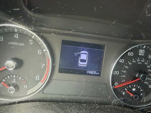 Used 2019 Kia Forte LXS FWD image 4