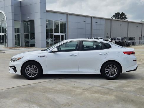 Used 2020 Kia Optima LX FWD image 4