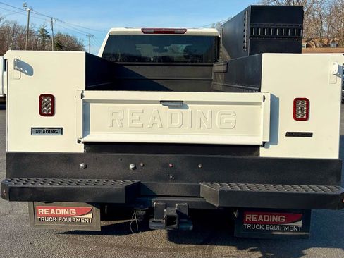 Used 2022 Chevrolet Silverado 3500 W/T w/ WT Convenience Package image 7