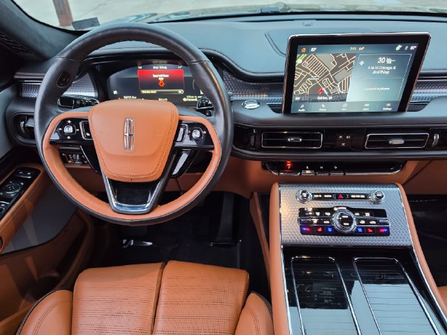Used 2024 Lincoln Aviator Black Label w/ Jet Package AWD/4WD image 12