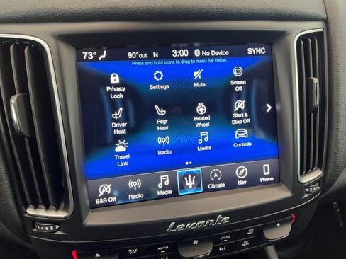 Used 2020 Maserati Levante AWD/4WD image 19