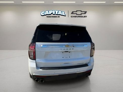 Used 2021 Chevrolet Tahoe Premier w/ Premium Package image 4