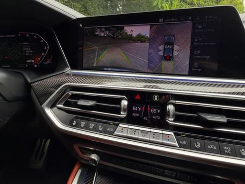 Used 2022 BMW X6 M50i w/ Premium Package AWD/4WD image 21
