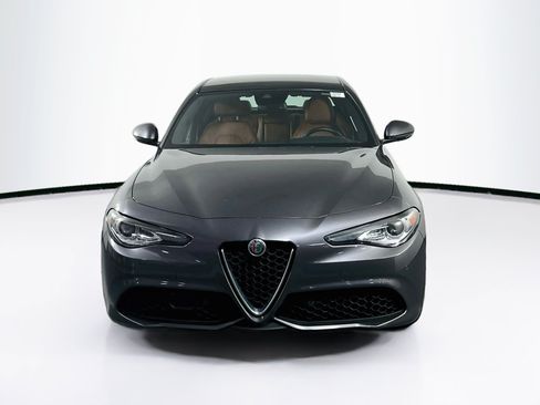 Used 2020 Alfa Romeo Giulia Ti Sport w/ Quick Order Package 22S Sport AWD/4WD image 2