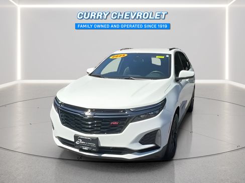 Used 2023 Chevrolet Equinox RS AWD/4WD image 3
