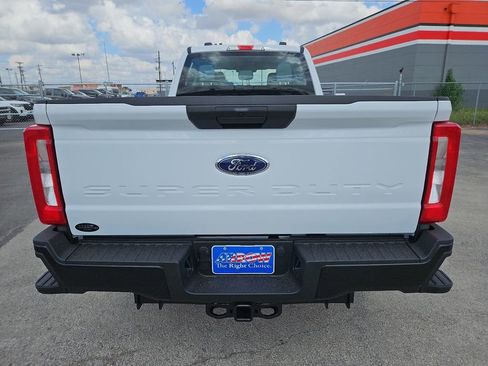 New 2026 Ford F350 XL w/ XL Off-Road Package AWD/4WD image 10