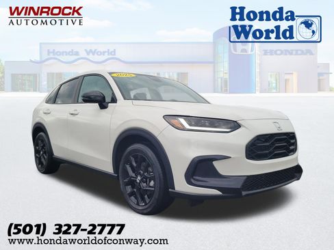 Certified 2025 Honda HR-V Sport image 1