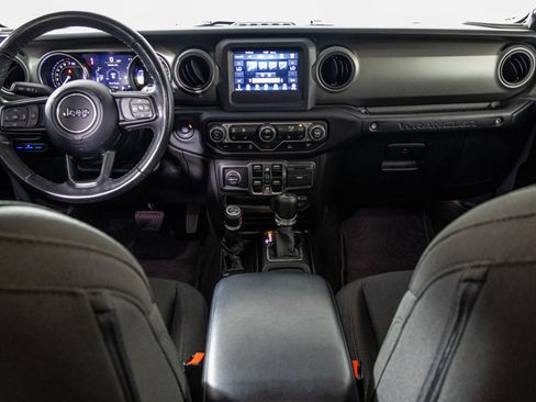 Used 2023 Jeep Wrangler Unlimited w/ Cold Weather Group AWD/4WD image 25