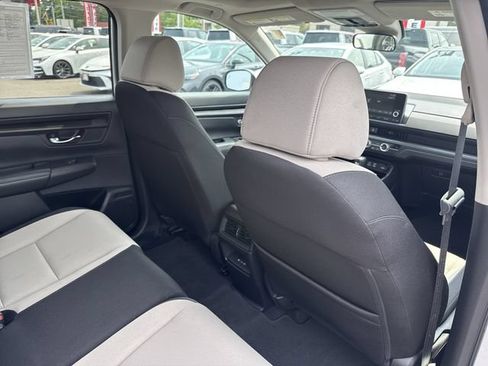 Used 2024 Honda CR-V EX image 32