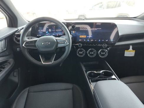 New 2025 Chevrolet Blazer EV LT AWD/4WD image 26