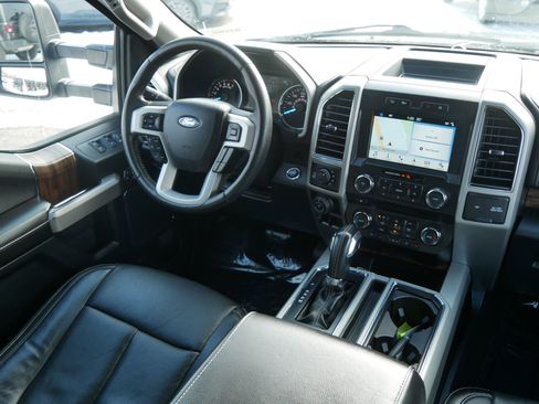 Certified 2018 Ford F150 Lariat w/ Max Trailer Tow Package image 9