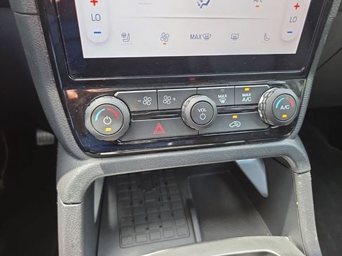 Used 2024 Ford Ranger Lariat w/ Advanced Towing Package AWD/4WD image 19