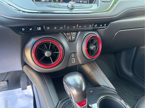 Used 2022 Chevrolet Blazer RS w/ Enhanced Convenience Package AWD/4WD image 28