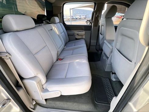 Used 2010 GMC Sierra 1500 SLE w/ Texas Edition image 18