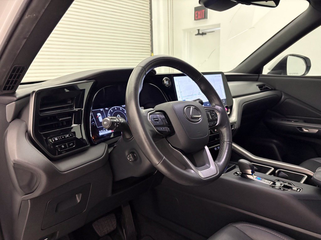 Used 2024 Lexus TX 350 AWD w/ Cold Weather Package image 3