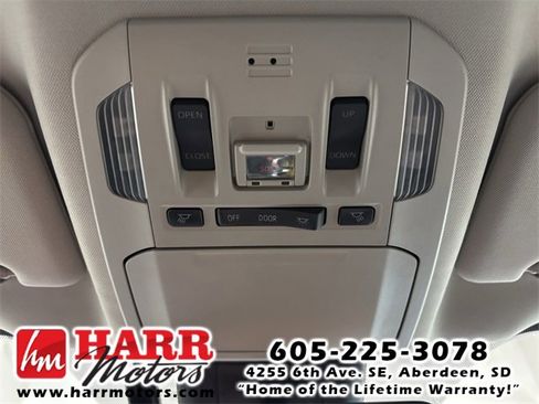 Used 2022 Toyota Highlander Limited image 15