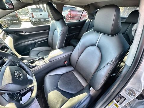 Used 2024 Toyota Camry XLE image 20