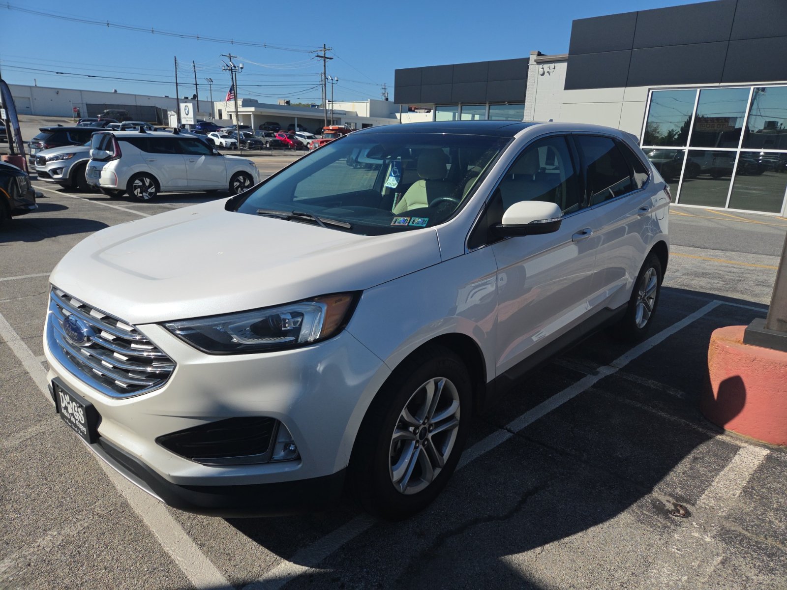 Used 2019 Ford Edge SEL w/ Equipment Group 201A AWD/4WD image 1