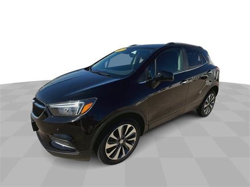 Used 2022 Buick Encore Preferred w/ Safety Package II image 35
