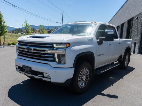 Used 2021 Chevrolet Silverado 3500 High Country w/ Z71 Off-Road Package AWD/4WD image 3