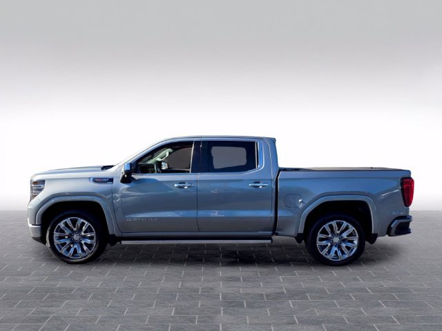 Used 2025 GMC Sierra 1500 Denali w/ Denali Reserve Package AWD/4WD image 4