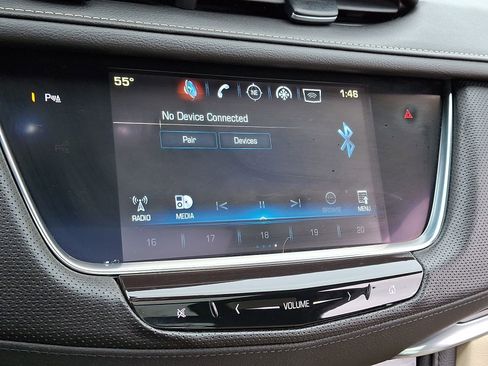 Used 2017 Cadillac XT5 Premium Luxury image 18