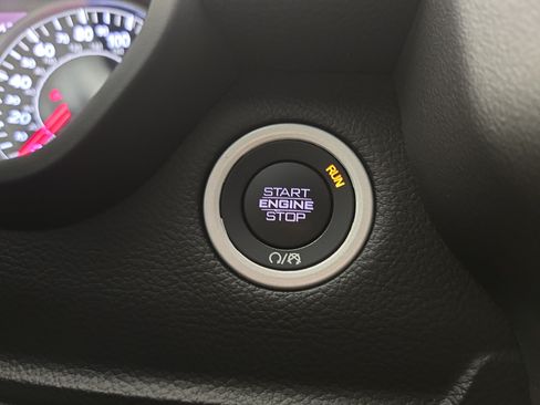 Certified 2022 RAM 1500 Big Horn AWD/4WD image 25