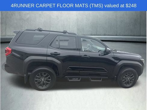 Used 2025 Toyota 4Runner SR5 AWD/4WD image 8