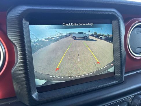 Used 2021 Jeep Wrangler Unlimited Rubicon image 15