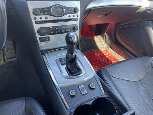 Used 2013 INFINITI G37 Sport w/ Premium Pkg image 11