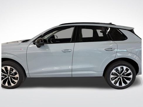 New 2026 Audi Q3 quattro 2.0T AWD/4WD image 2
