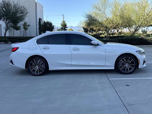 Used 2019 BMW 330i Sedan w/ Convenience Package image 2