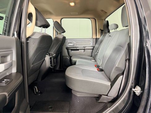 Used 2020 RAM 2500 Big Horn w/ Level 1 Equipment Group image 25