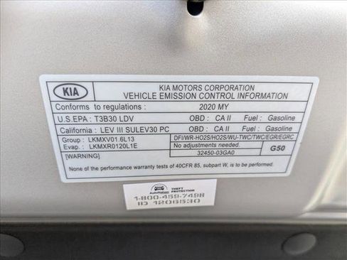 Used 2020 Kia Niro LX image 23