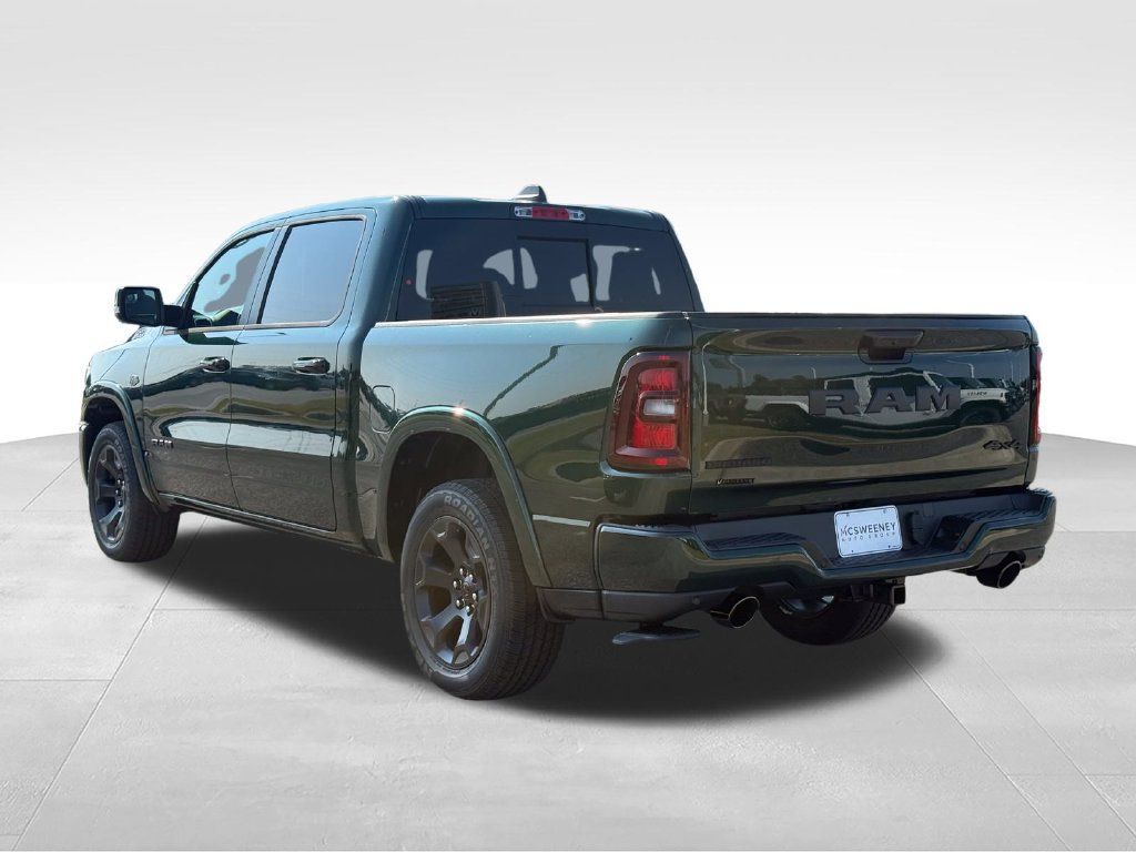 New 2027 RAM 1500 4x4 Crew Cab image 3