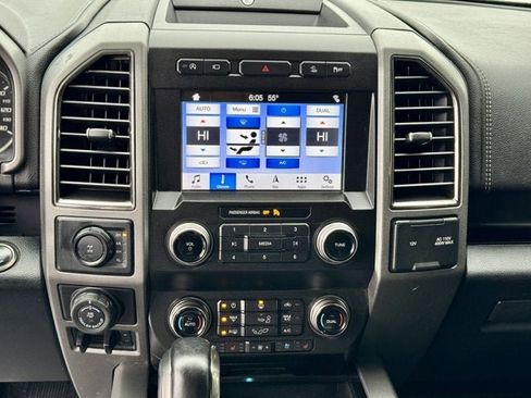 Used 2019 Ford F150 Raptor w/ Equipment Group 802A Luxury image 16