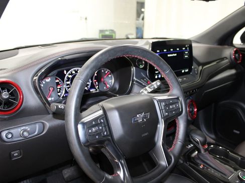 Used 2024 Chevrolet Blazer RS w/ Driver Confidence II Package FWD image 18