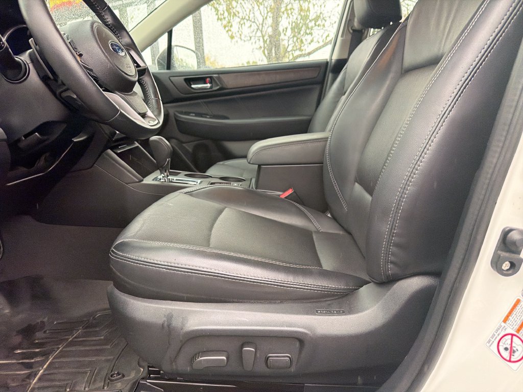 Used 2018 Subaru Outback 2.5i Limited AWD/4WD image 21
