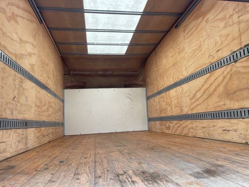 Used 2021 Chevrolet Express 3500 w/ Power Convenience Package image 19