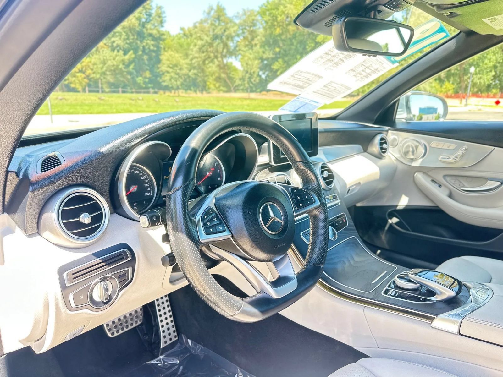 Used 2018 Mercedes-Benz C 300 Cabriolet image 12