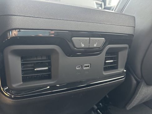 New 2026 GMC Sierra 1500 AT4X w/ LPO, Black Badging Package AWD/4WD image 19