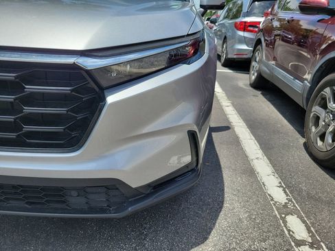 Used 2023 Honda CR-V EX-L image 7