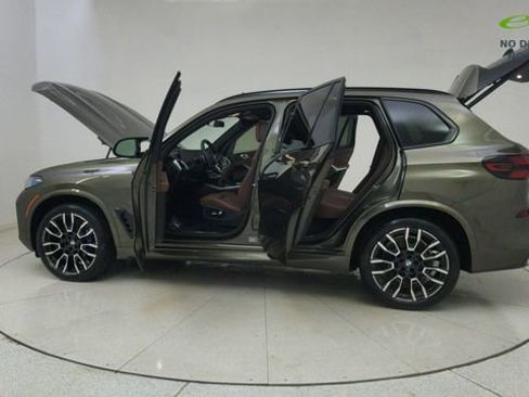 Used 2025 BMW X5 M60i AWD/4WD image 77