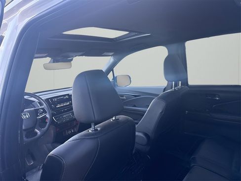 Used 2019 Honda Passport Touring image 13