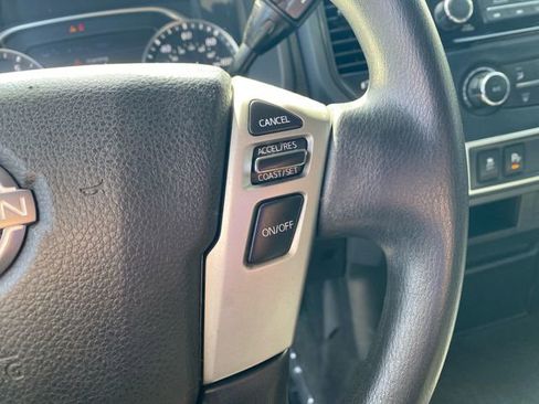 Used 2023 Nissan Titan S RWD image 20