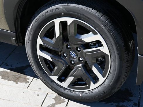 New 2025 Subaru Forester Limited image 12