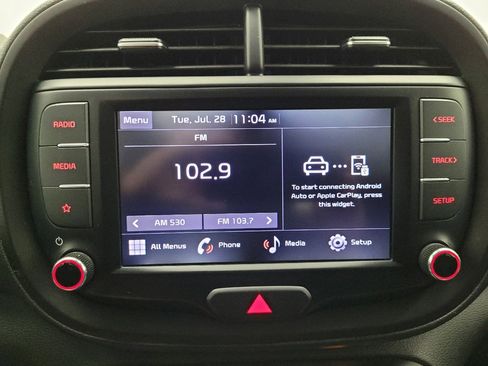 Used 2022 Kia Soul LX w/ Technology Package FWD image 25